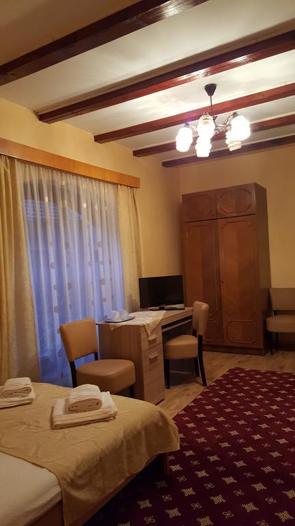 Pension Ela Sibiu Exteriör bild