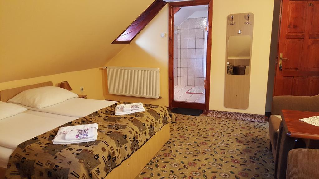 Pension Ela Sibiu Exteriör bild